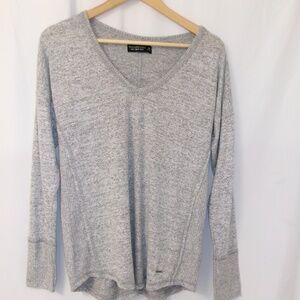 Abercrombie & Fitch Cozy V-Neck Long Sleeve Tee